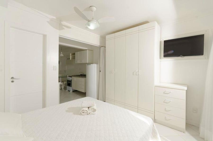 Bombinhas Tourist Apart Экстерьер фото